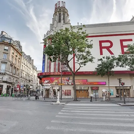 Apartment Design Studio Near Le Grand Rex